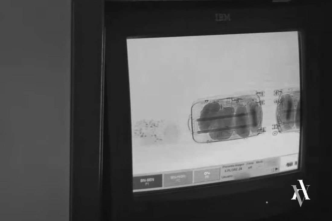 Droga oculta en el equipaje detectada en el escáner · defensa penal