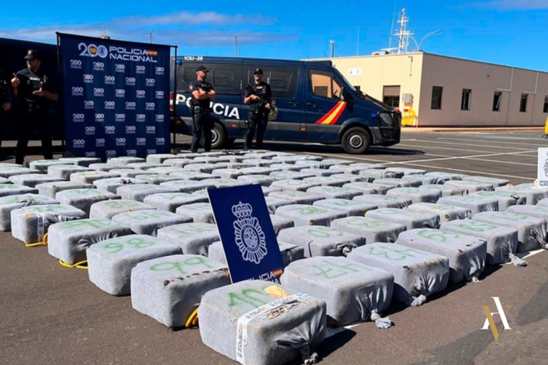Gracias a la teoria de la entrega vigilada se impide la entrega de un cargamento de toneladas de droga