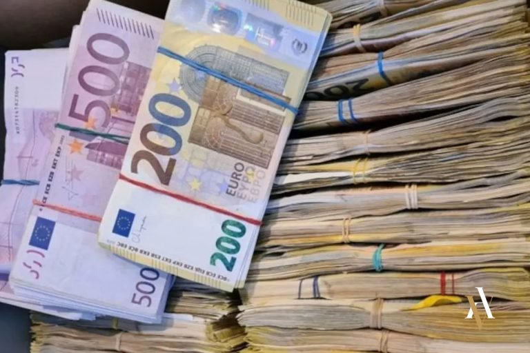 Investigación de la Guardia Civil sobre delito continuado en fraude económico con grandes sumas de dinero en efectivo. Evidencia delito estafa agravada