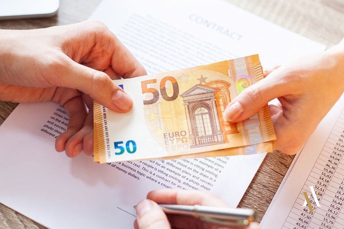 Abgoado experto en delitos contra el patrimonio Contrato de compraventa y apropiacion indebida